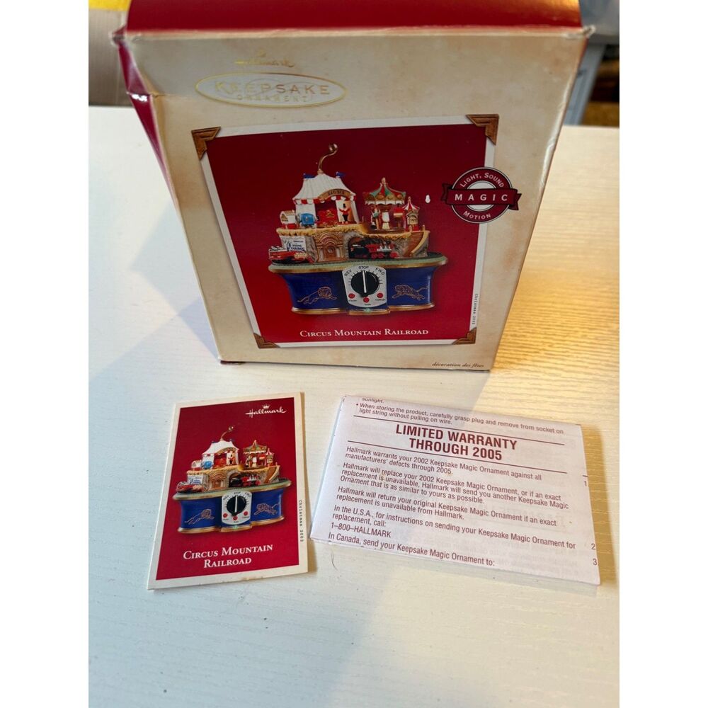 Hallmark Keepsake Magic Ornament – Circus Mountain Railroad (2002)